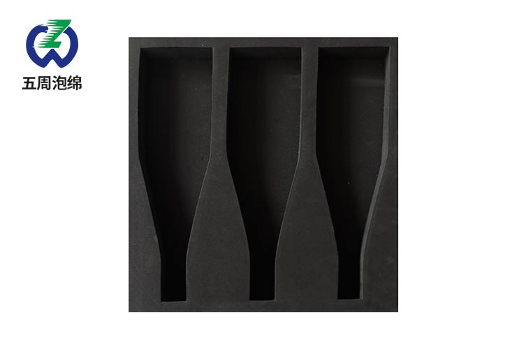 EVA內(nèi)襯是什么材質(zhì)？