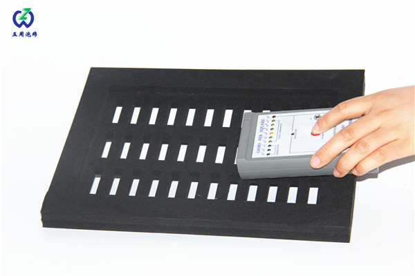 EVA內(nèi)襯的防靜電值有一個(gè)標(biāo)準(zhǔn)嗎？