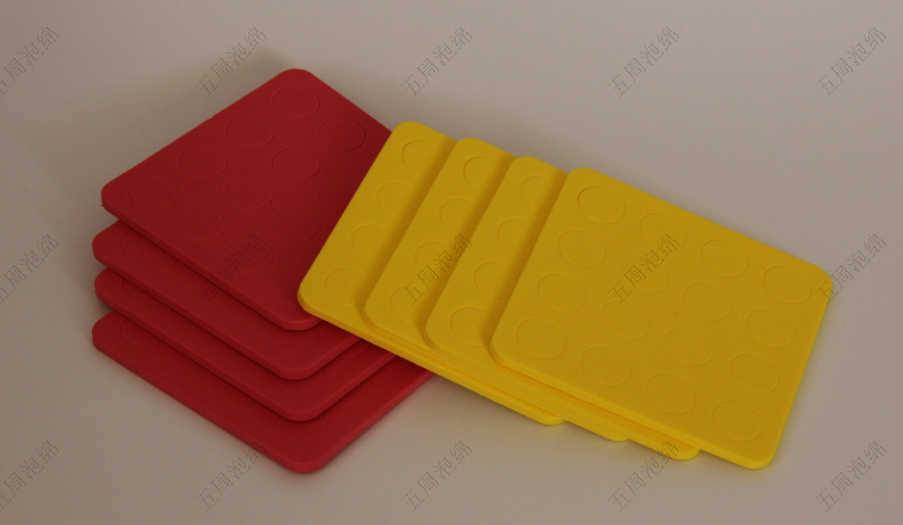  EVA泡棉內(nèi)托的核心性能優(yōu)勢(shì)：防潮、抗震與輕量化設(shè)計(jì)