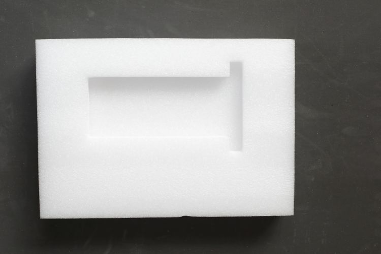 選對包裝少走彎路！EPE 珍珠棉內(nèi)襯的這些優(yōu)勢別錯過